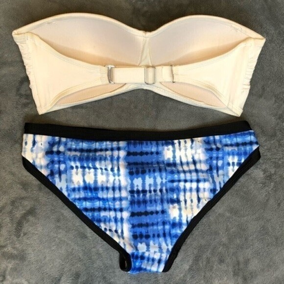 BIKINI Blue and White Tie Dye Size M/D-DD - Picture 2 of 3